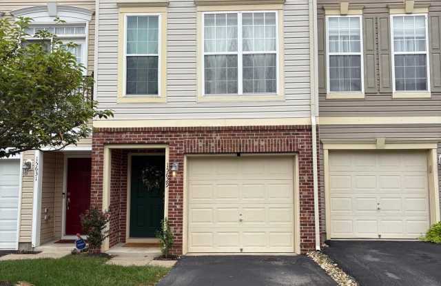 15629 JOHN DISKIN CIRCLE photos photos