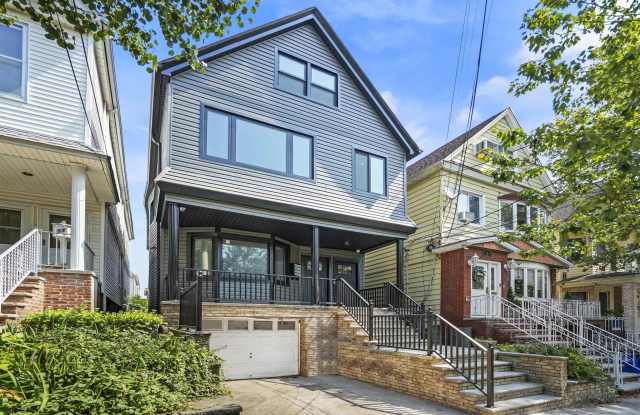 31 WEST 46TH ST - 31 West 46th Street, Bayonne, NJ 07002