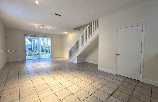 2020 Pompeii Ct Gallery 4