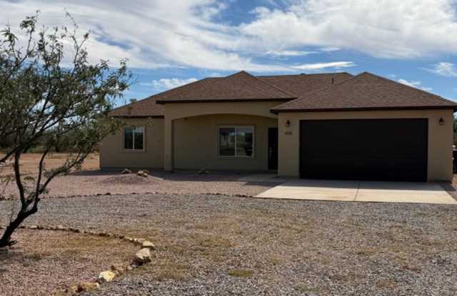 New Construction - 408 East Birch Street, Whetstone, AZ 85616