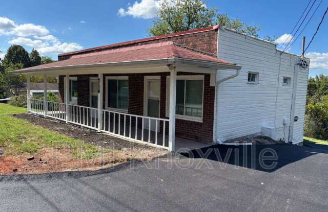 3089 Washington Pike - 3089 Washington Pike, Knoxville, TN 37917