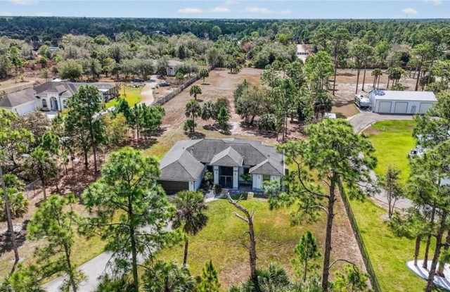 2326 6th Ave SE photos photos