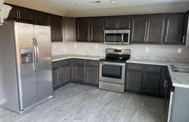 2316 Case Way Gallery 2