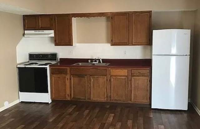 3 Bedroom 1 Bathroom Townhome Coming Soon! photos photos