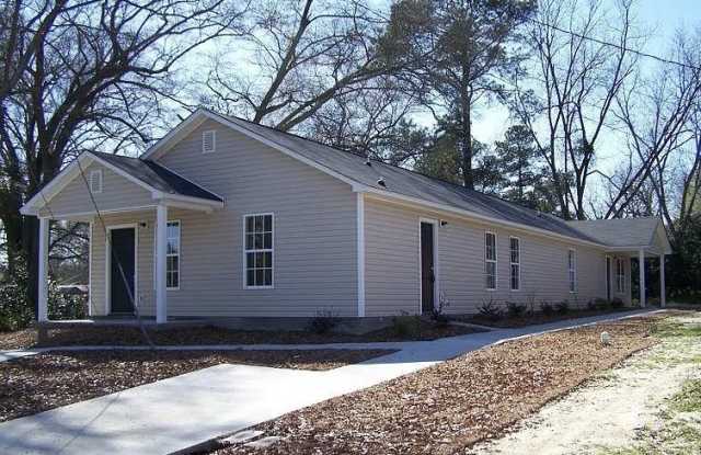 1143 Carver Cr Unit B Gallery 1