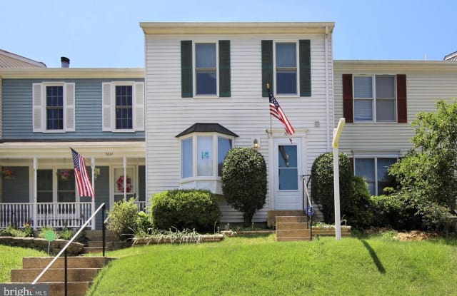 7653 WOLFORD WAY - 7653 Wolford Way, Lorton, VA 22079