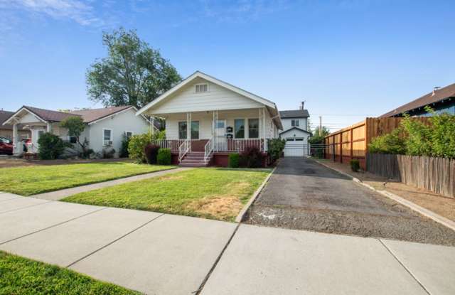 University District Living at its Finest photos photos