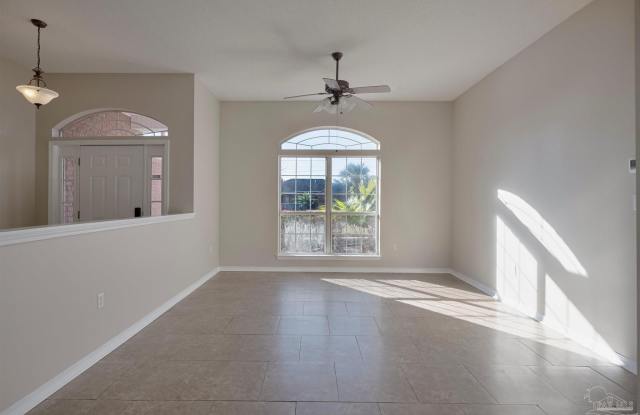 2106 Middleton Dr Gallery 3