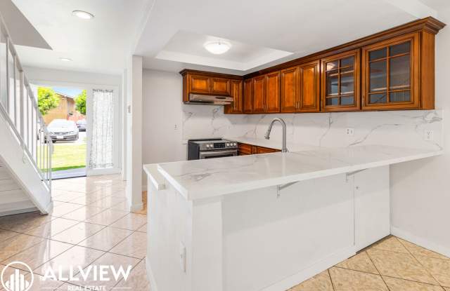 Beautifully Renovated 2-bedroom, 1.5-bath Condo in Santa Ana! - 631 South Fairview Street, Santa Ana, CA 92704