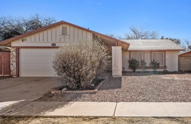 7597 South Via Hermosa - 7597 South Via Hermosa, Drexel Heights, AZ 85746