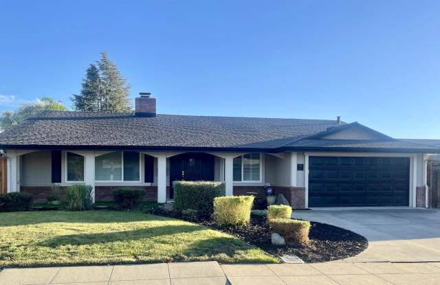 1361 Hudson Way - 1361 Hudson Way, Livermore, CA 94550