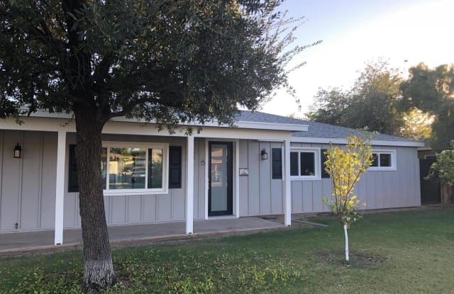 2115 W SAN JUAN Avenue - 2115 West San Juan Avenue, Phoenix, AZ 85015
