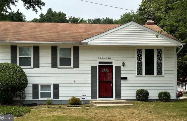 4708 DAVIS AVENUE - 4708 Davis Avenue, Suitland, MD 20746