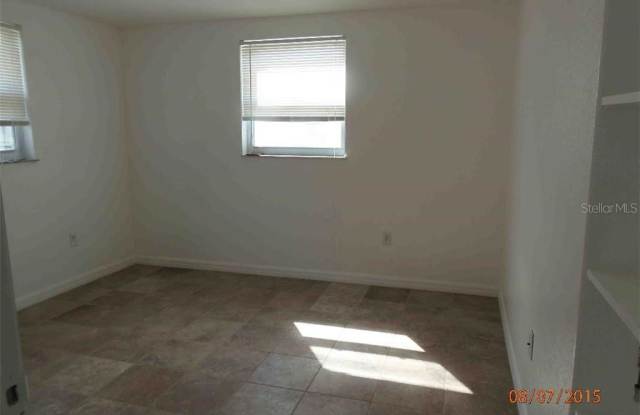 7407 COUNTRY CLUB DRIVE Gallery 4