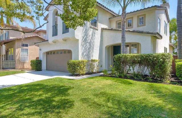 Stylish Torrey Santa Fe Living – 4 Bed, 2.5 Bath Gem photos photos