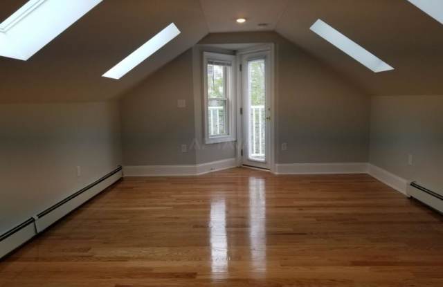 35 Whitfield Rd. Gallery 2