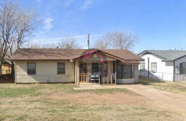Charming 3-Bedroom Home in Abilene! photos photos