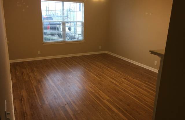 1217 Akins Ridge Drive Gallery 3
