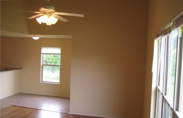 3404 SW Deerfield Boulevard Gallery 3