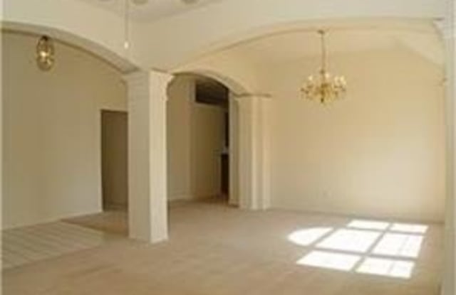 3132 Buena Vista Drive Gallery 2