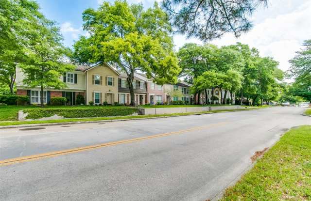 9702 Westview Drive - 9702 Westview Drive, Houston, TX 77055