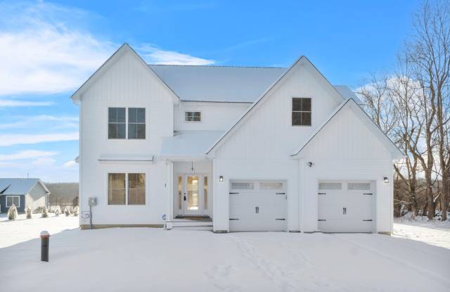 OPEN HOUSE 4/12/25, SAT 10am - 1pm New Construction 3 BR, 3BA, 3 ACRES photos photos