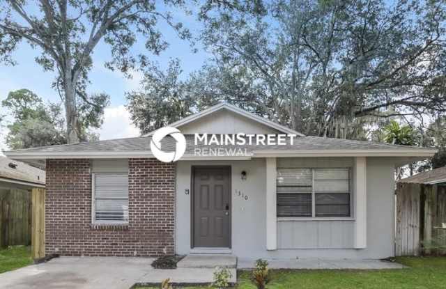 1310 Cypress Avenue photos photos