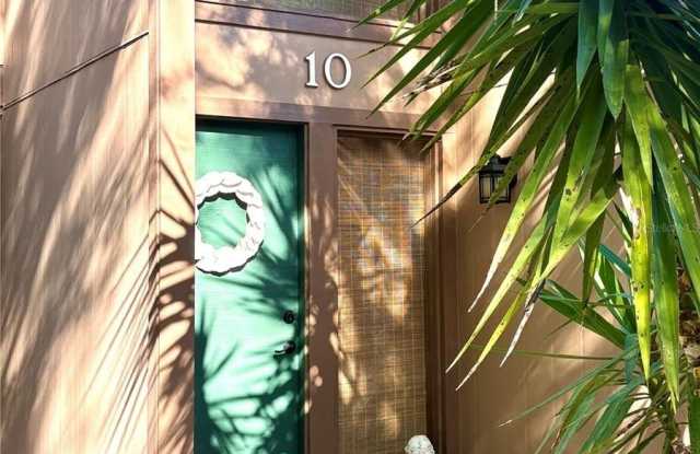 10 OAKMONT COURT photos photos