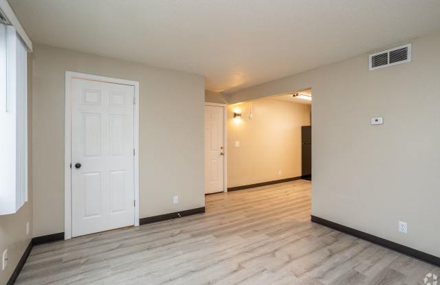 McCook Apartments Gallery 2