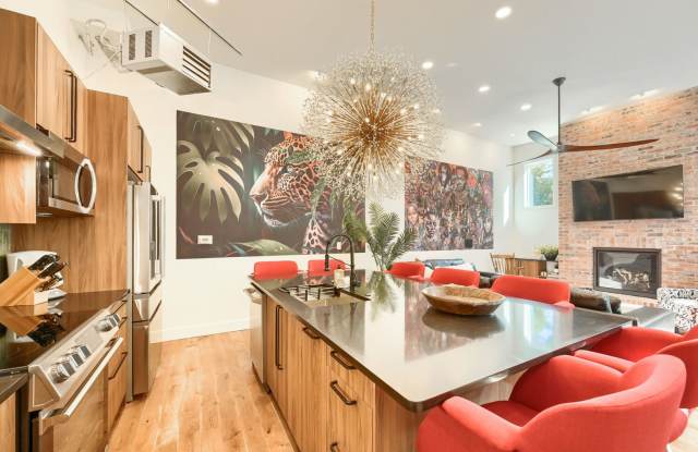 Eclectic 3BR Boulder Gem | Hot Tub & Big Yard Gallery 1