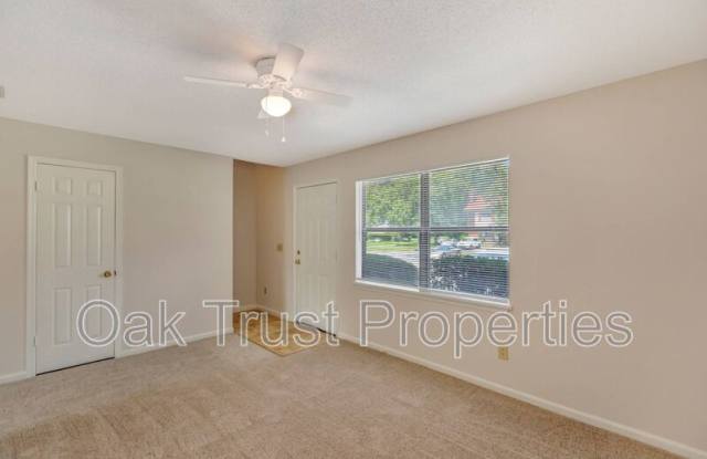 593 Travelers Blvd Gallery 2
