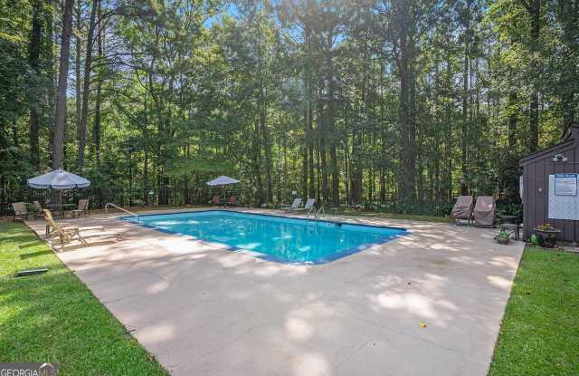 96 Cobblestone Creek Gallery 4