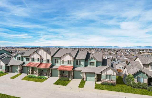 Peak at Painted Ridge Townhomes photos photos