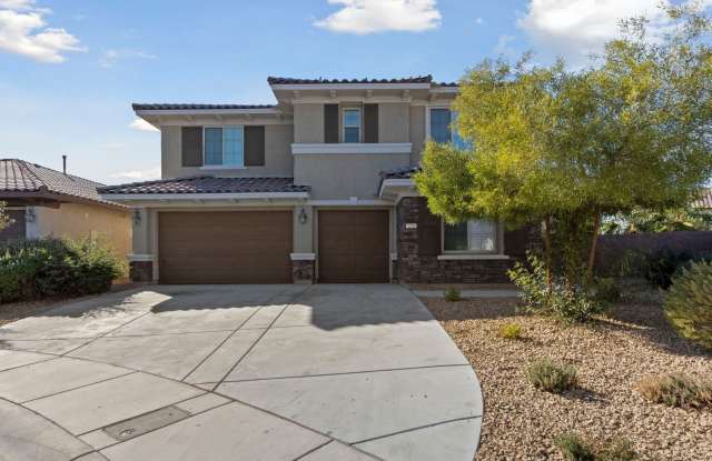 Luxury Living in Henderson's Tuscany: Spacious 4 Bedroom Home with Expansive Yard & More! photos photos