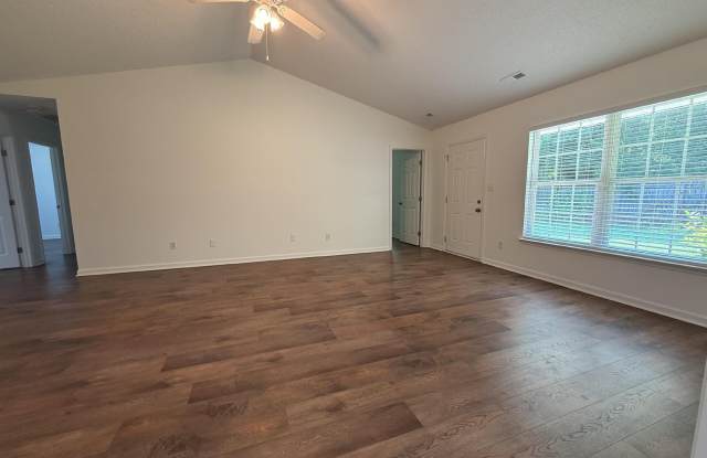 111 Turnstone Court Gallery 4