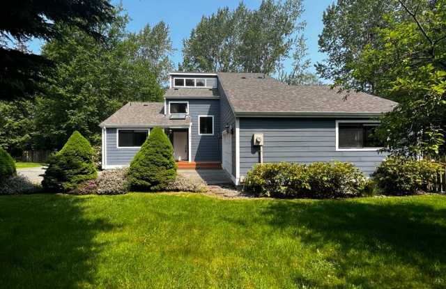 Lovely Home close to West Beach! Gallery 3