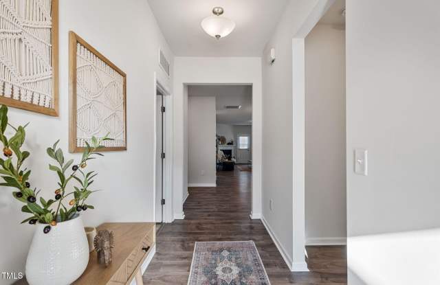 1008 Sandtrap Way Gallery 4