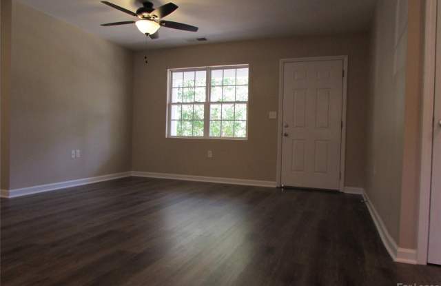 129 Thayer Court Gallery 2