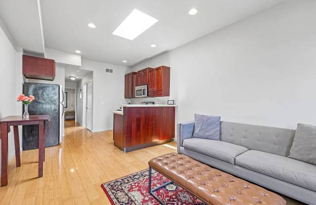 209 Webster Ave Apt 3R photos photos