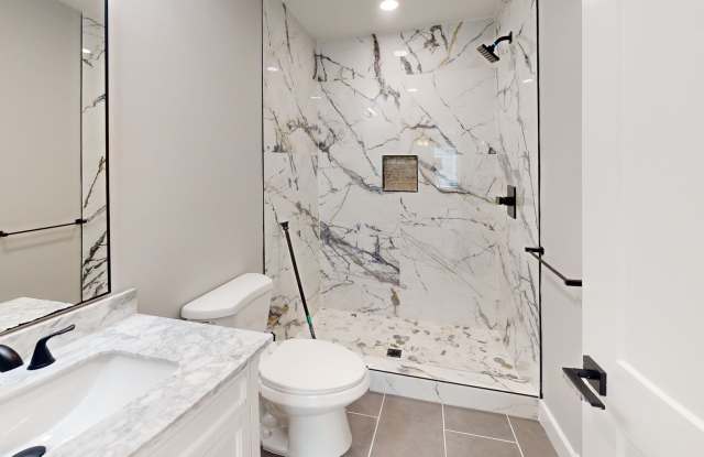 ✴️ Waitlist for Aug2027–Jul2028 Now Open! |4BR 4BA New Off Campus Housing Near UTK Gallery 3