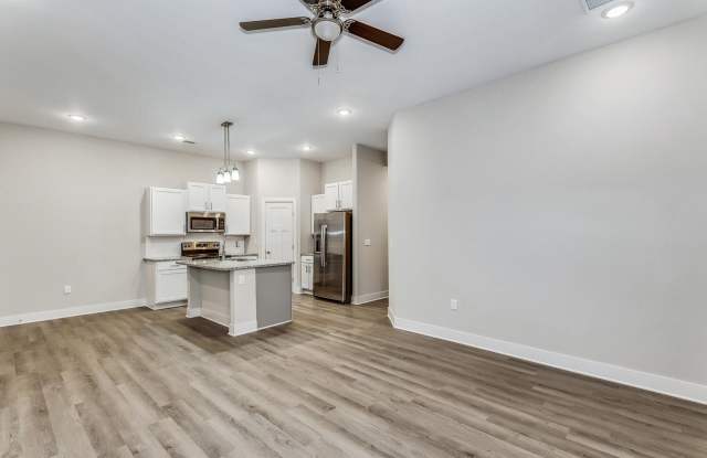 3 bedroom 2 bath Townhome - Haysville Schools photos photos