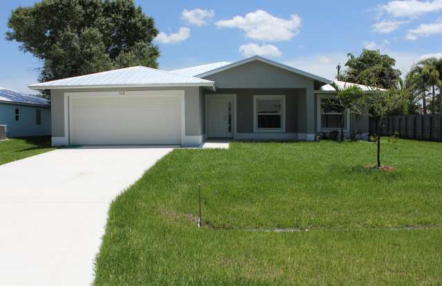 368 SE Husted Terrace - 368 SE Husted Ter, Port St. Lucie, FL 34983