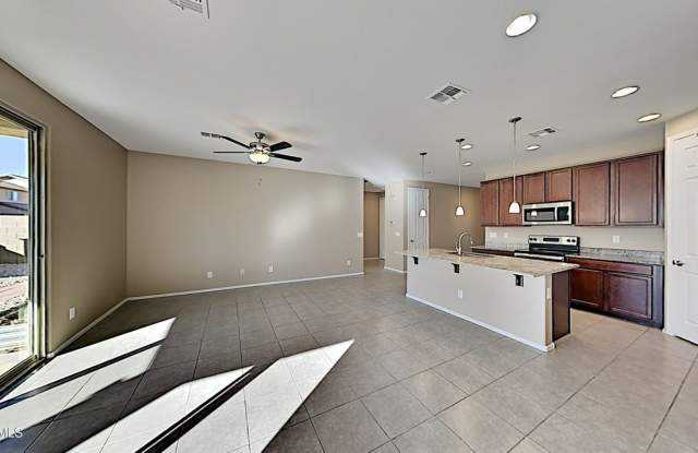 beautiful 3ba 2bth Laveen home Gallery 4