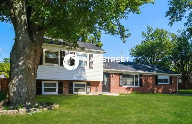 875 Maple Drive photos photos
