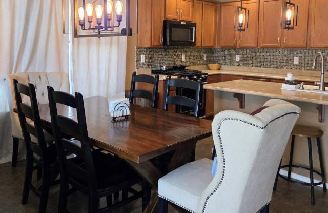 45317 W DESERT GARDEN Road Gallery 4