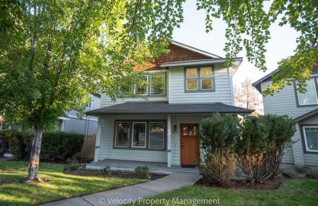 Beautiful Home in SW Bend - 1 dog considered! photos photos