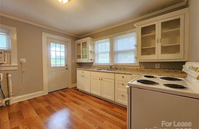 816 S Ridge Avenue unit: A photos photos 816 S Ridge Avenue unit: A photos photos