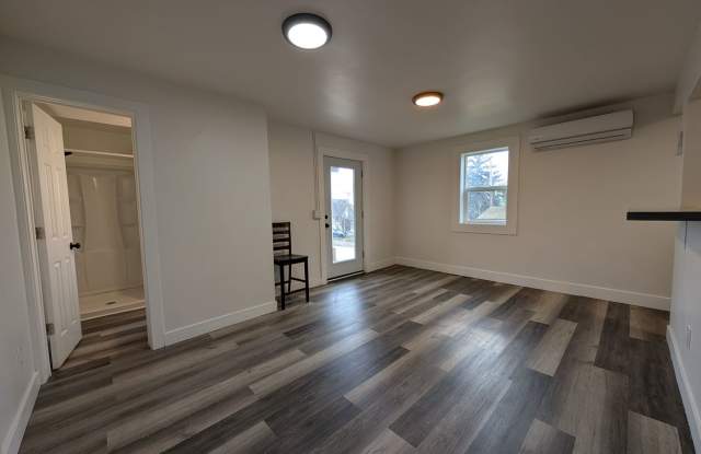 NW 9th & Furnish Duplex photos photos NW 9th & Furnish Duplex photos photos