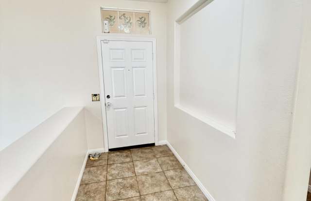 83065 Carmel Mountain Drive Gallery 4