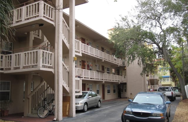 121 3RD AVENUE N - 121 3rd Avenue North, St. Petersburg, FL 33701